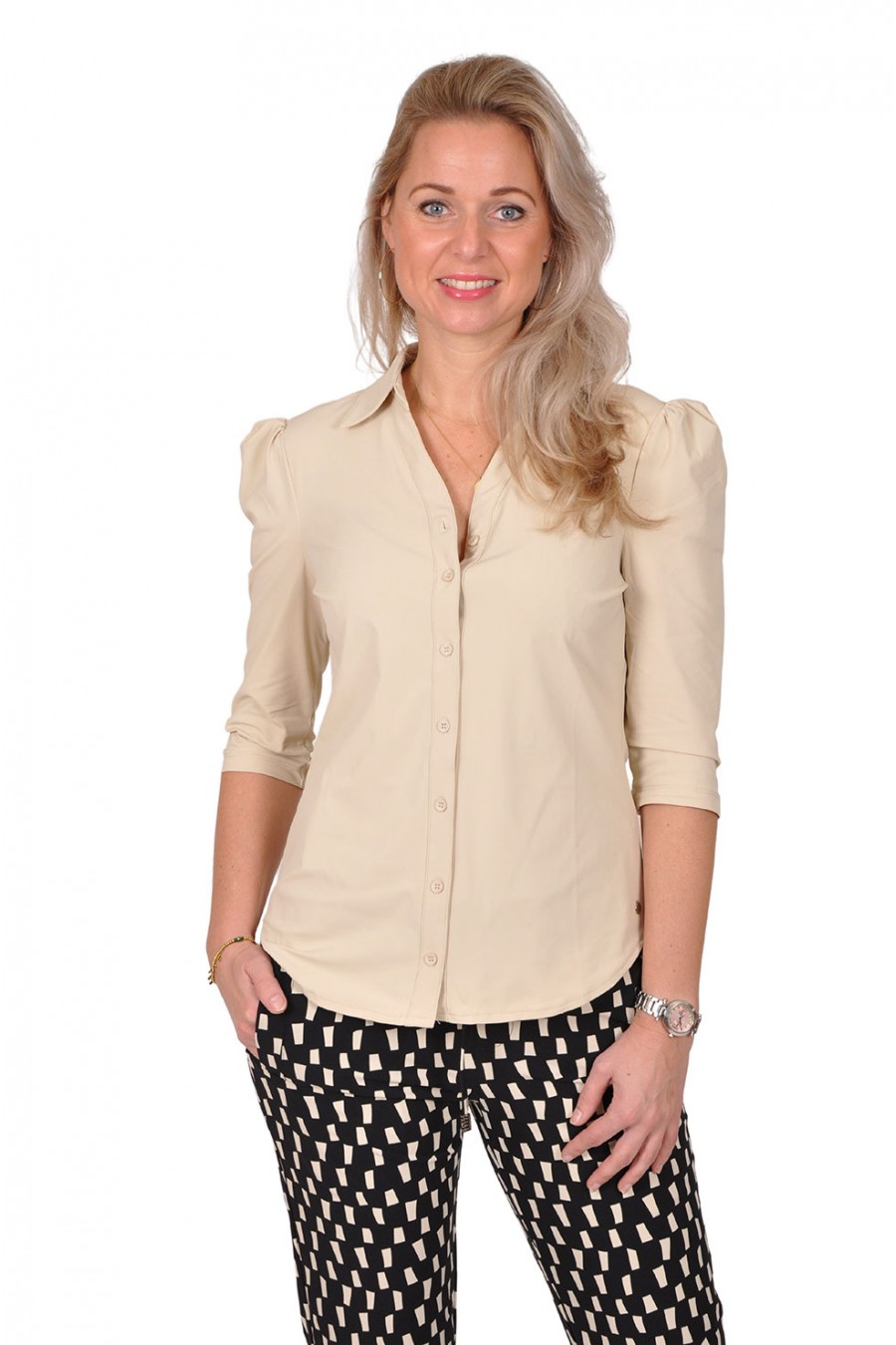 Travelstof blouse Elisa beige Daelin