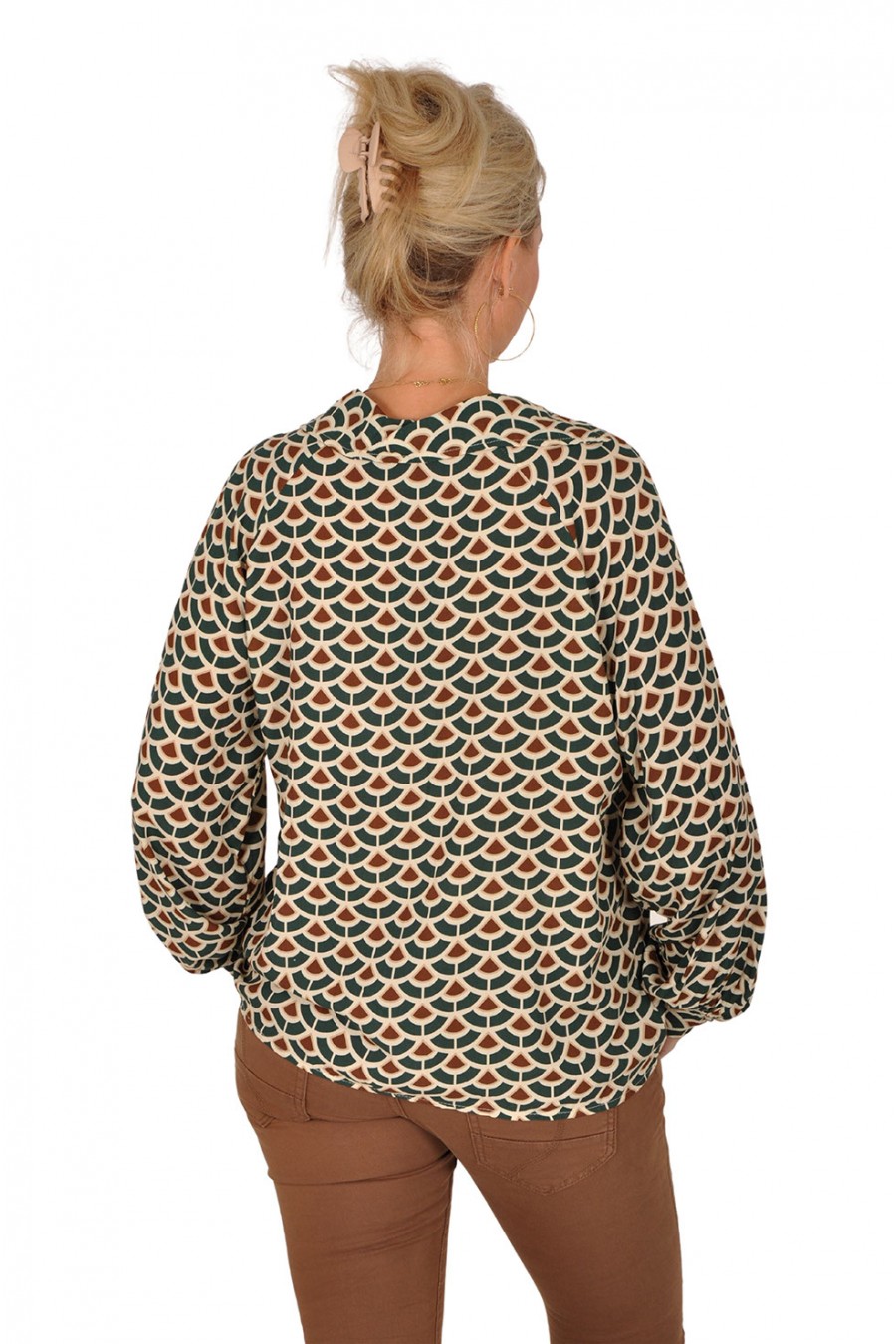 All-over print V-hals blouse met platte kraag Evi groen