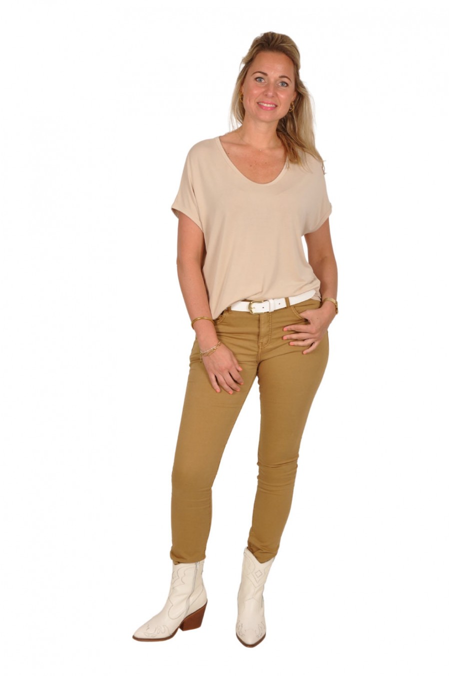 Mooij effen V-hals top beige Mooij