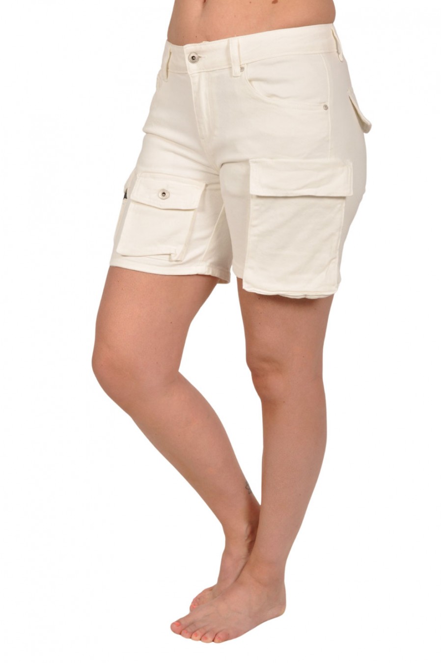 Place du Jour cargo jeans short ecru Place du Jour Place du Jour cargo jeans short ecru Place du Jour